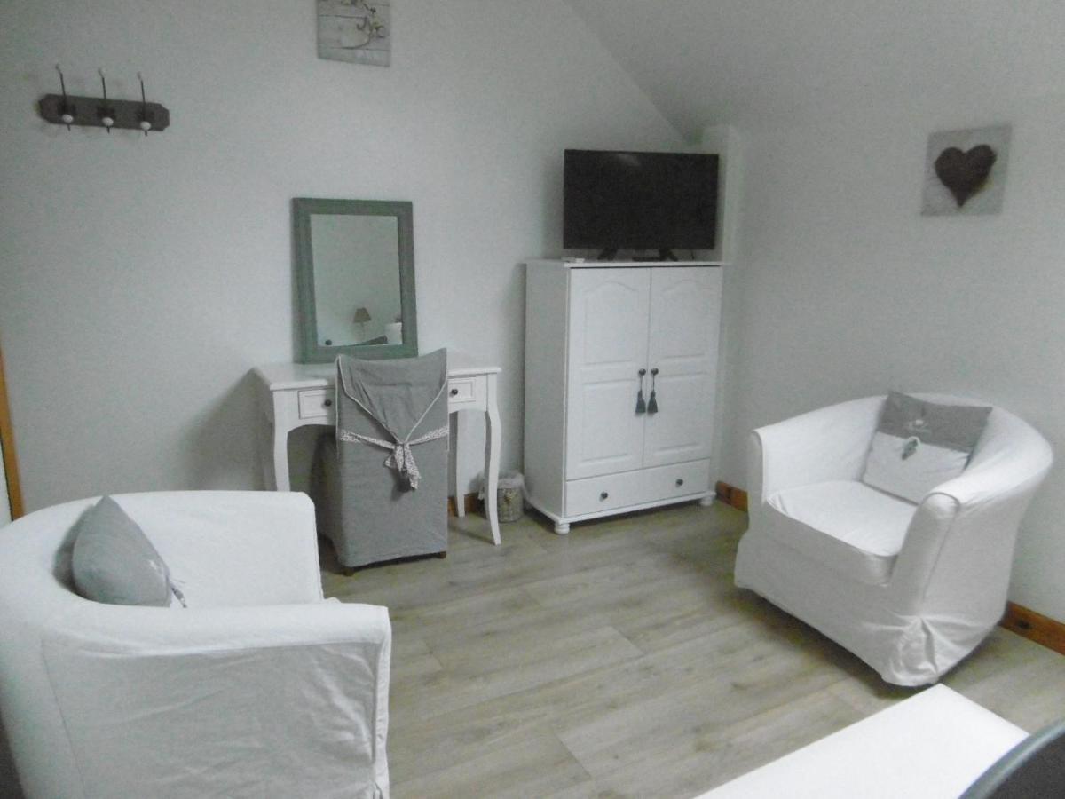 Chambre D'Hotes De La Mousse Saint Remy sur Orne Luaran gambar